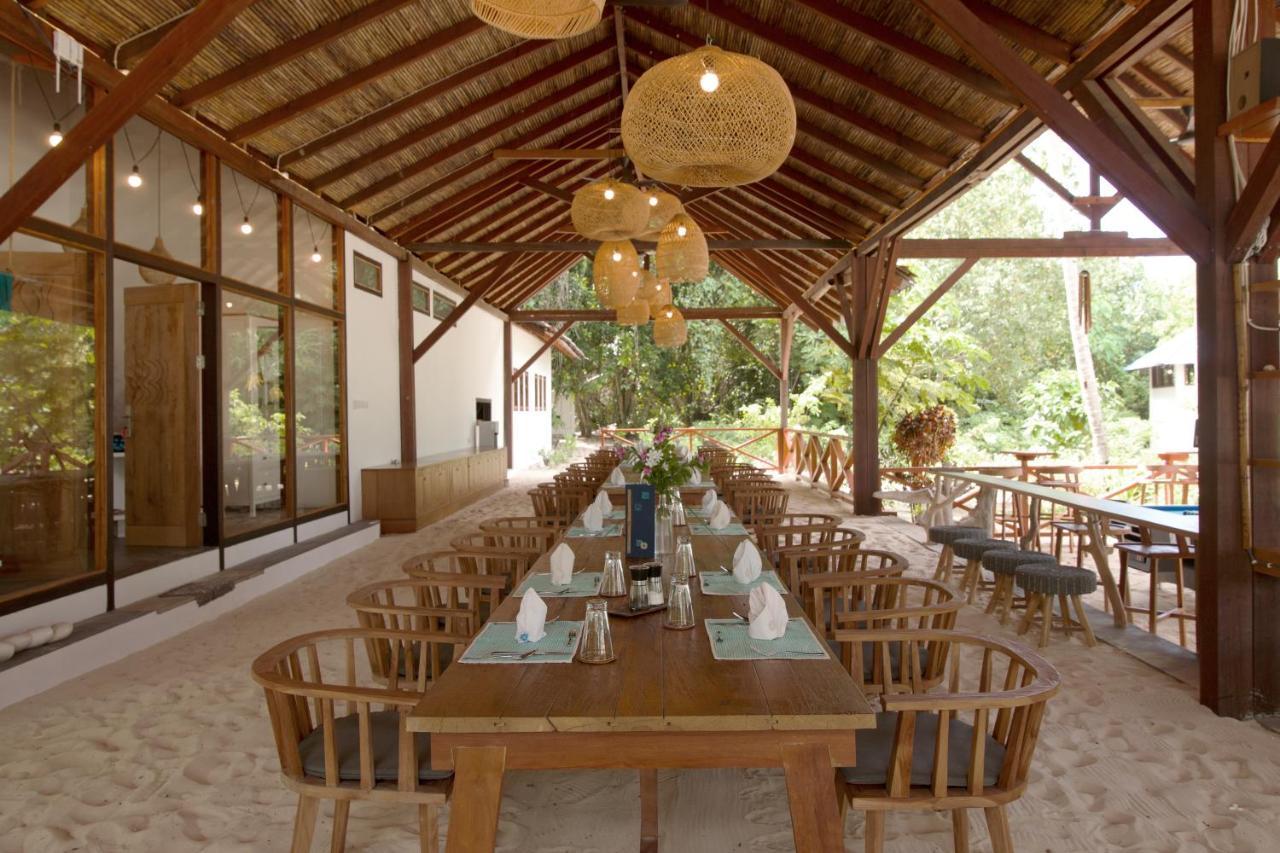 Metita Beach&Dive Resort Daruba Exterior foto