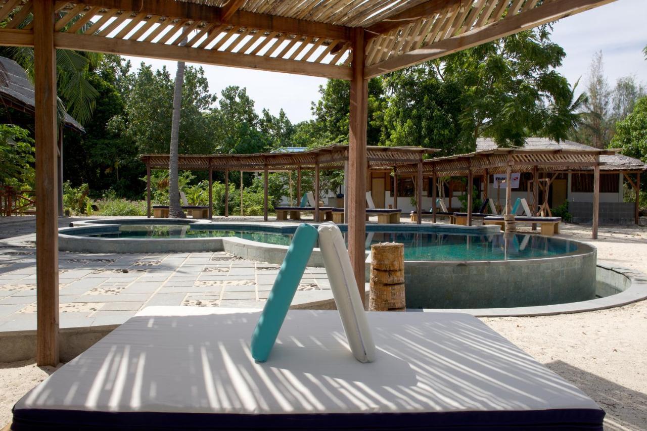 Metita Beach&Dive Resort Daruba Exterior foto